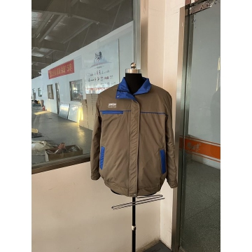 膳魔师工作服