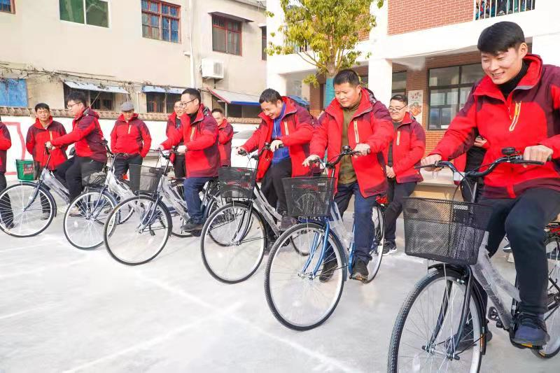 安徽小学冲锋衣换装图(图4)