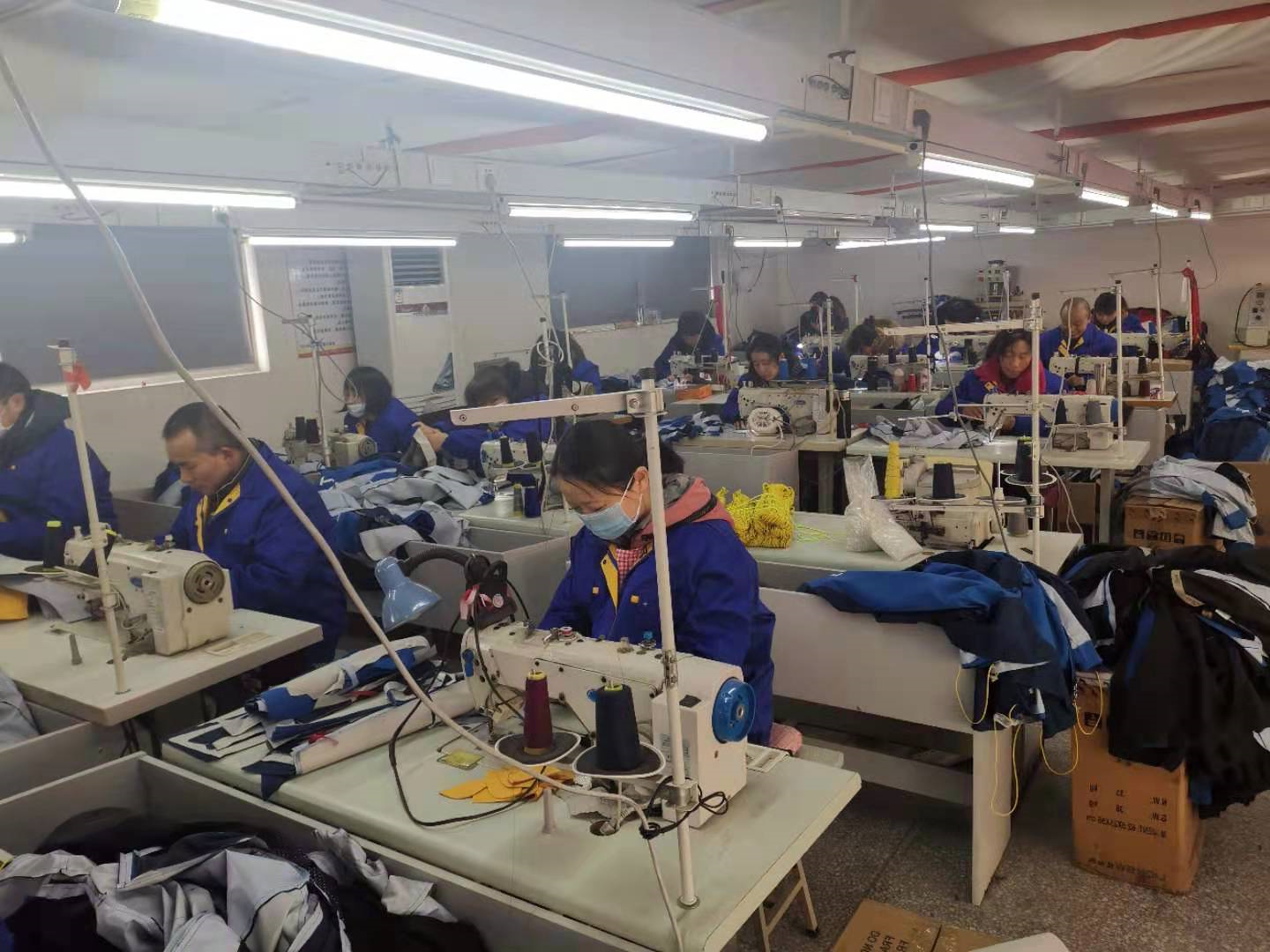 工作服厂区实景(图4)