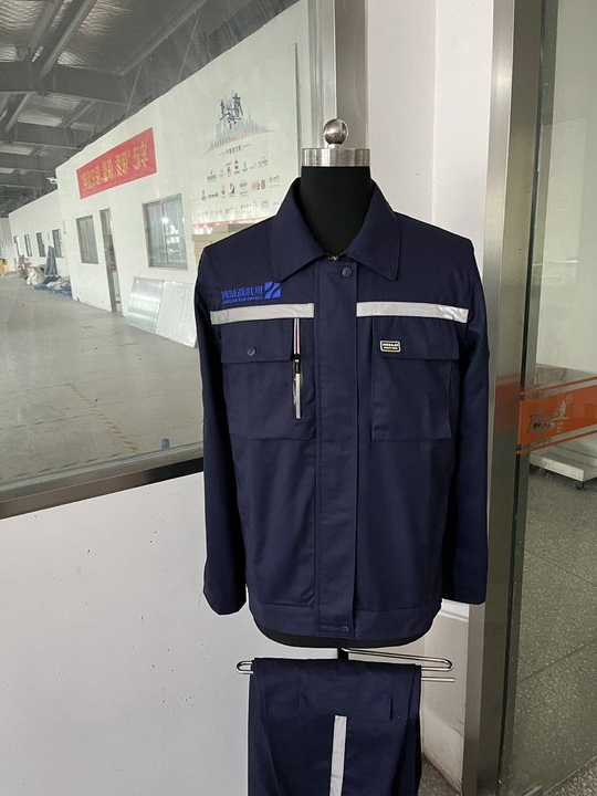 世邦新材料工作服(图1)