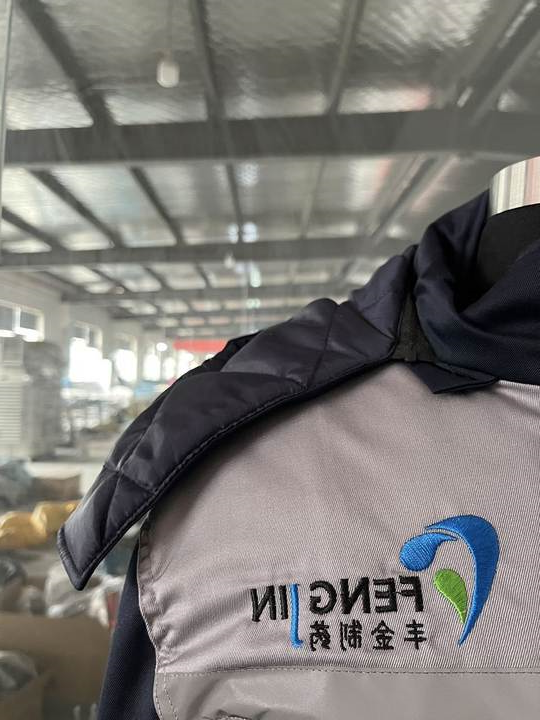 山东丰金制药工作服(图2)