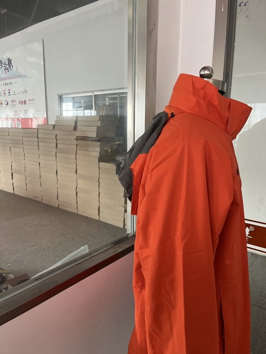 鲁通驾校工作服(图3)