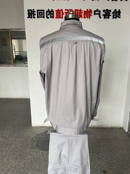 澳润新材料工作服(图4)