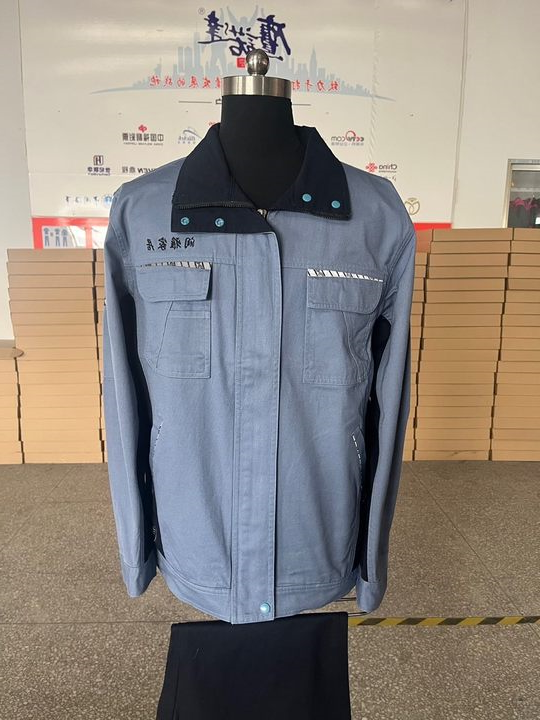 润雅家具长袖工作服(图1)